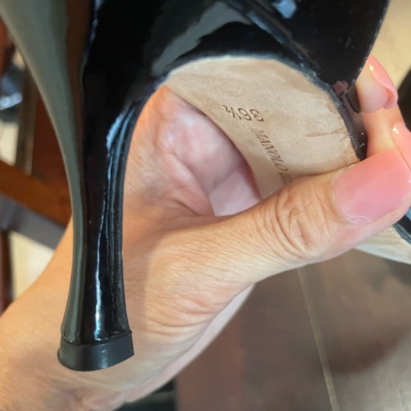 🔥 Manola Blahnik Patent Leather D'Orsay Pumps Heels (Authentic)~ Size 36 1/2 🔥 - Picture 14 of 15